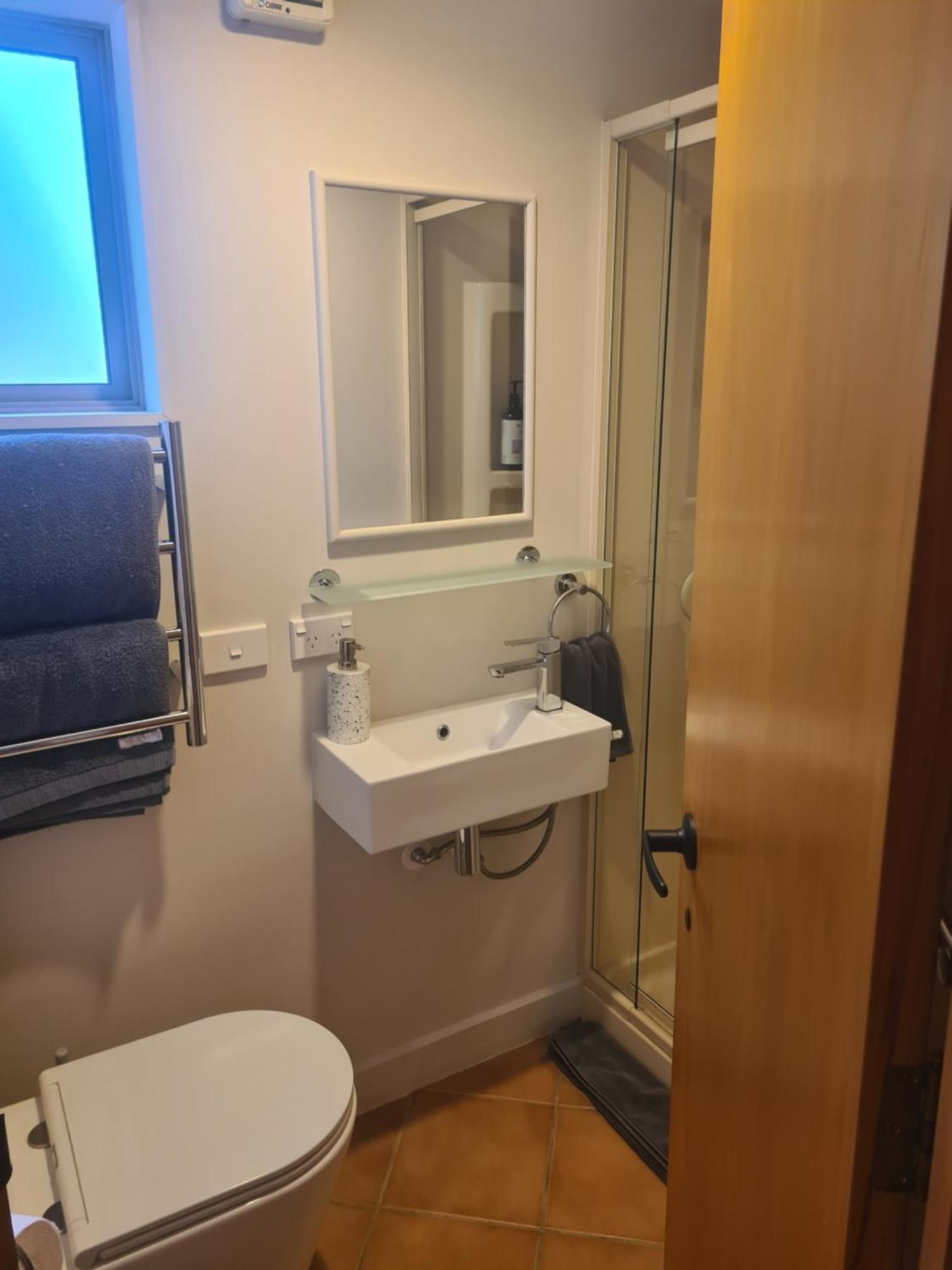 Villa 10 - Central Stylish Apartment Квінстаун Екстер'єр фото